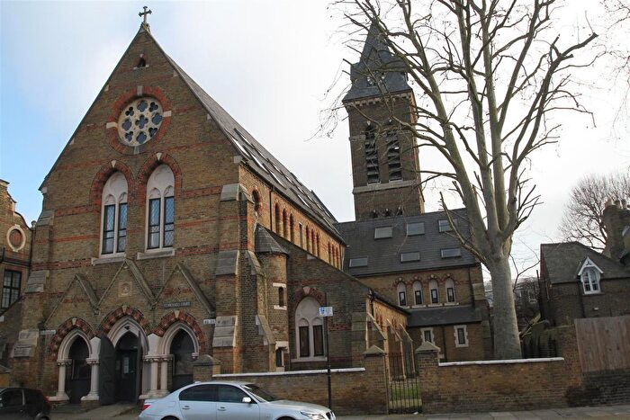 1 Bedroom Flat For Sale In St. Leonards Road, London, E14