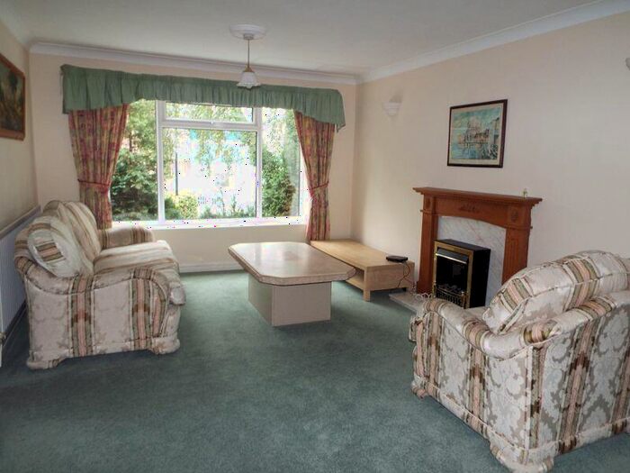 2 Bedroom Apartment To Rent In Old Abbey Gardens, Harborne, Birmingham, B17
