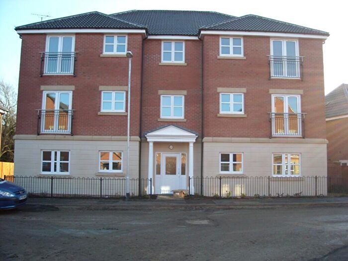 2 Bedroom Flat To Rent In Holland Road, Melton Mowbray, Leicestershire, LE13