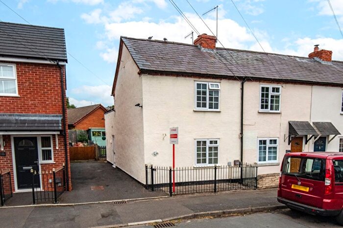 2 Bedroom End Of Terrace House To Rent In Providence Road, Bromsgrove, Worcestershire, B61