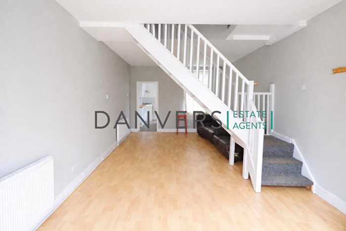 3 Bedroom Terraced House To Rent In Latimer Street, Leicester, LE3