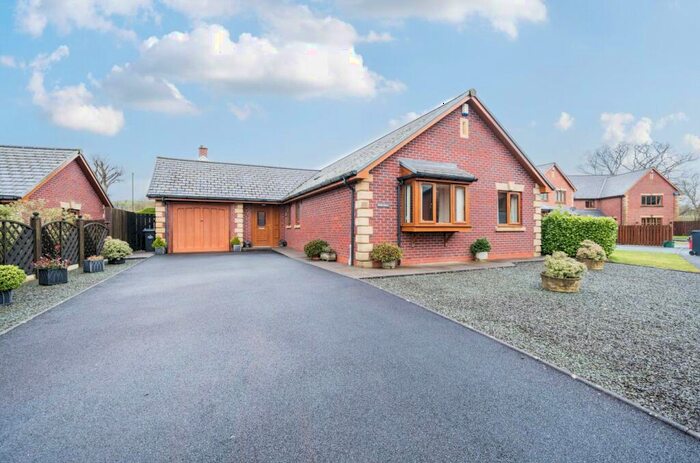 3 Bedroom Bungalow For Sale In Church Land, Llanyre, Llandrindod Wells, Powys, LD1