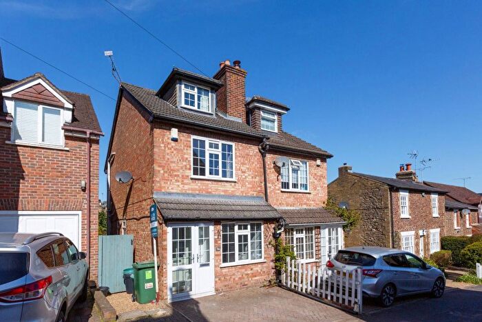 3 Bedroom Semi-Detached House To Rent In Bethel Road, Sevenoaks, TN13
