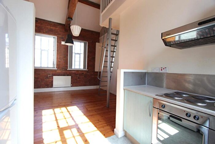 2 Bedroom Apartment For Sale In Fornham Street, Sheffield, S2