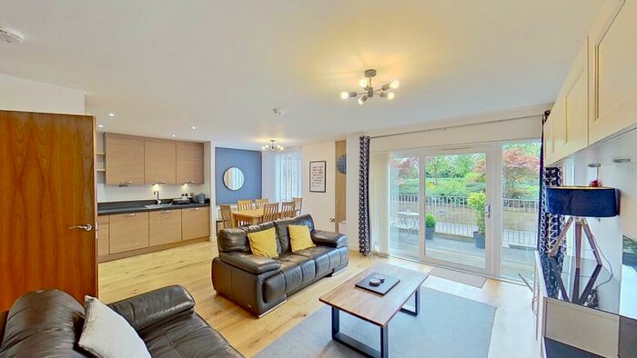 2 Bedroom Flat To Rent In Kimmerghame Terrace, Edinburgh, Midlothian, EH4