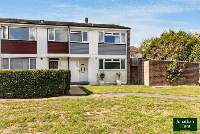 3 Bedroom End Of Terrace House For Sale In Monks Walk, Buntingford, SG9
