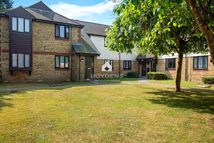 1 Bedroom Flat To Rent In Chinook Highwoods Colchester, CO4