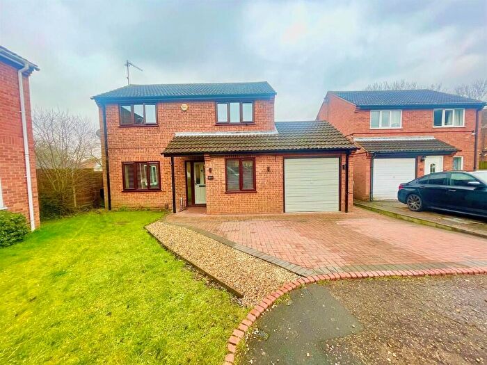 3 Bedroom Detached House For Sale In Tanglewood, Werrington, Peterborough, Cambridgeshire, PE4