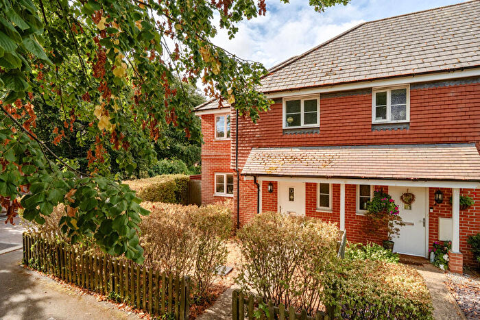 3 Bedroom End Of Terrace House For Sale In Lowbury Gardens, Compton, Newbury, Berkshire, RG20