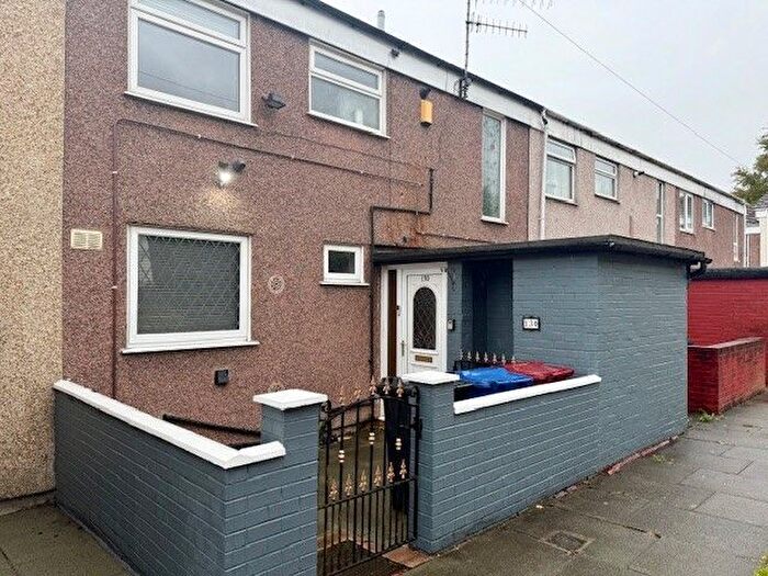 4 Bedroom Property To Rent In Holcombe Drive, Burnley, BB10