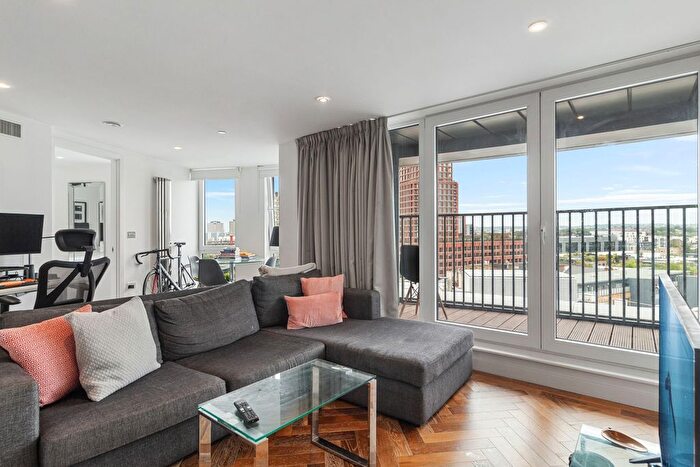 1 Bedroom Flat To Rent In Eagle Point, City Road, London, EC1V