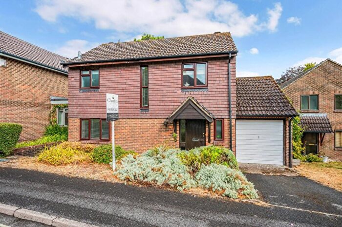 3 Bedroom Detached House For Sale In Nursery Gardens, Winchester, Hampshire, SO22