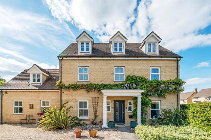 6 Bedroom Detached House For Sale In Cranberry Road, Madley Park, Witney, OX28