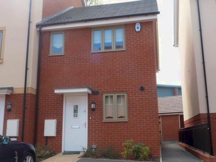 2 Bedroom Property To Rent In Campbell Road, Off Venns Lane, Hereford, HR1