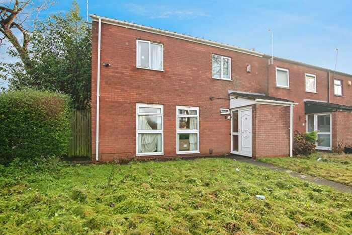 4 Bedroom Semi Detached House For Sale In Ruston Street, Birmingham, B16