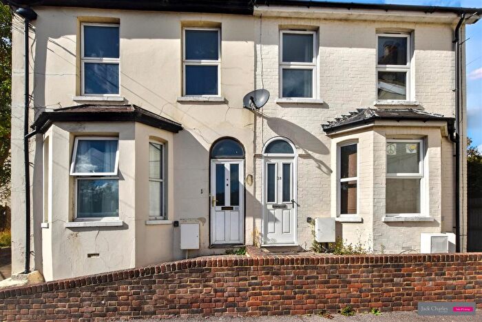3 Bedroom Flat To Rent In Clifton Road, Tunbridge Wells, TN2