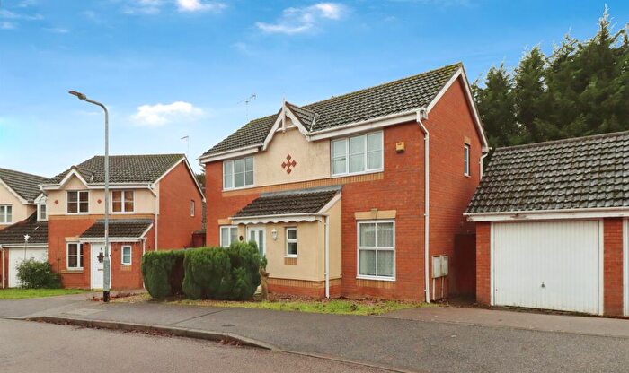 3 Bedroom Detached House For Sale In Grant Close, Kettering, NN15