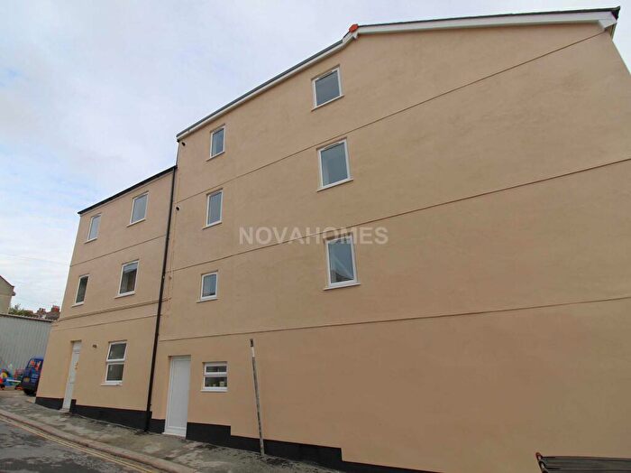 2 Bedroom Flat To Rent In Albert Road, Devonport Road, PL2