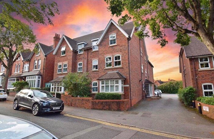 2 Bedroom Apartment To Rent In While Road, Sutton Coldfield, West Midlands, B72