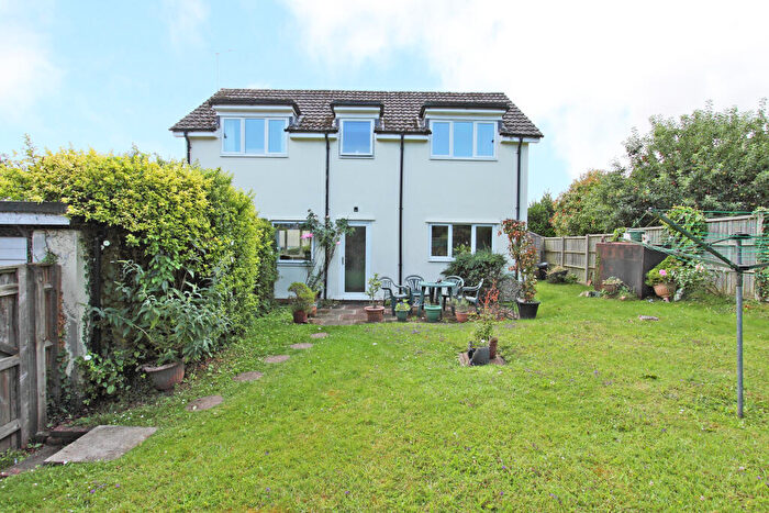 3 Bedroom Detached House For Sale In Chapel Close, Amport, SP11