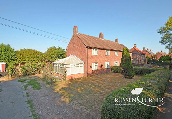 3 Bedroom Semi-Detached House For Sale In Benns Lane, Terrington St Clement, PE34