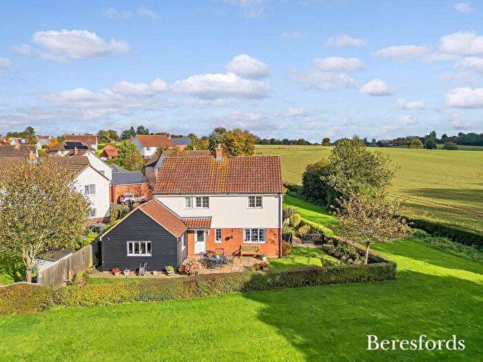 3 Bedroom Detached House For Sale In Brocks Mead, Great Easton, CM6