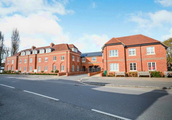 2 Bedroom Retirement Property To Rent In Chiltern Place, The Broadway, Old Amersham, HP7