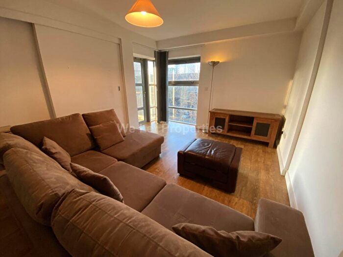 2 Bedroom Apartment To Rent In Worsley Mill. Castlefield, M15