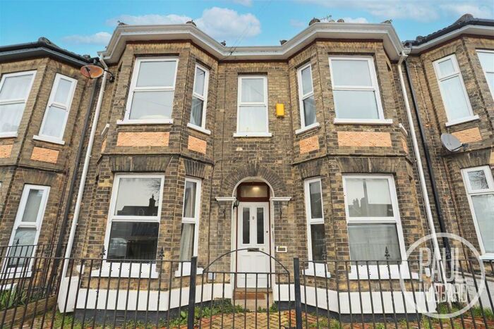 5 Bedroom House To Rent In Alexandra Road, Lowestoft, NR32