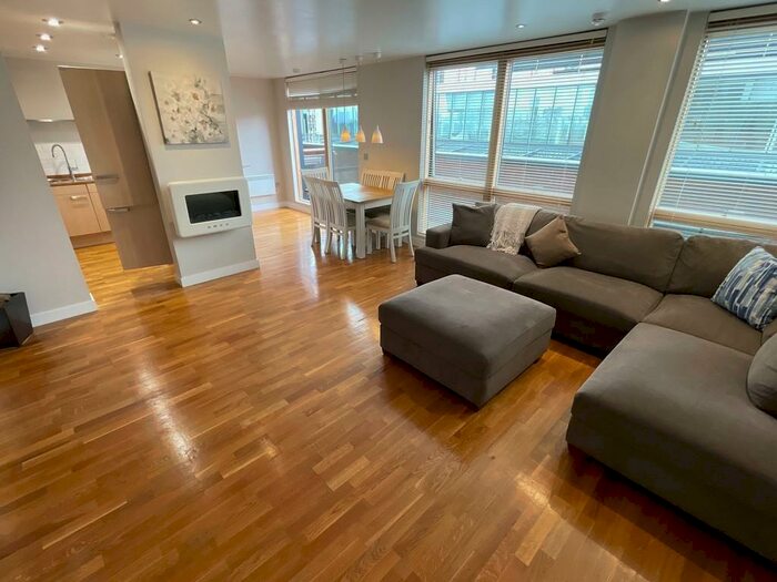 2 Bedroom Apartment To Rent In Bauhaus, Little John Street, M3