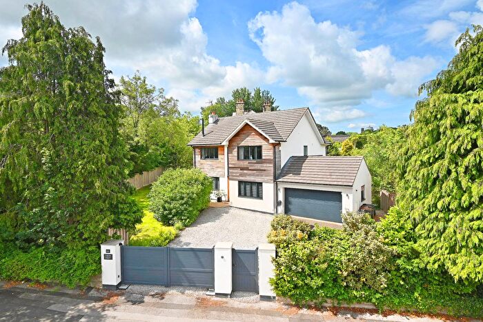 6 Bedroom Detached House For Sale In Harlow Oval, Harrogate, HG2