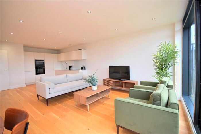 3 Bedroom Apartment To Rent In Horsforth Mill, Low Lane, Horsforth, Leeds, LS18