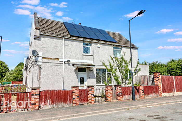 3 Bedroom End Of Terrace House For Sale In Balfour Road, Bentley, Doncaster, DN5