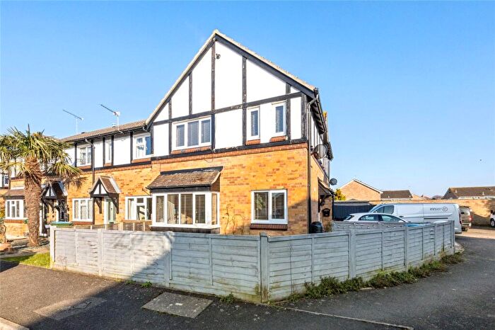 2 Bedroom End Of Terrace House For Sale In Biscay Close, Littlehampton, West Sussex, BN17