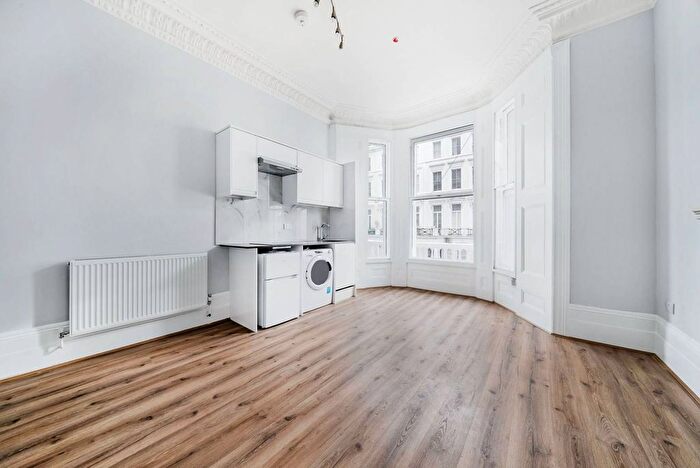 1 Bedroom Flat To Rent In Lexham Gardens, South Kensington, London, W8