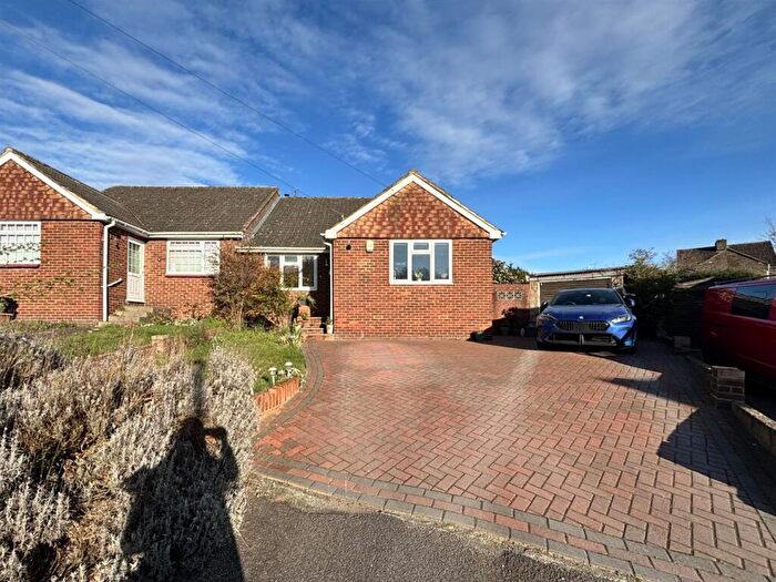 3 Bedroom Semi-Detached Bungalow For Sale In Cooper Road, Snodland, ME6