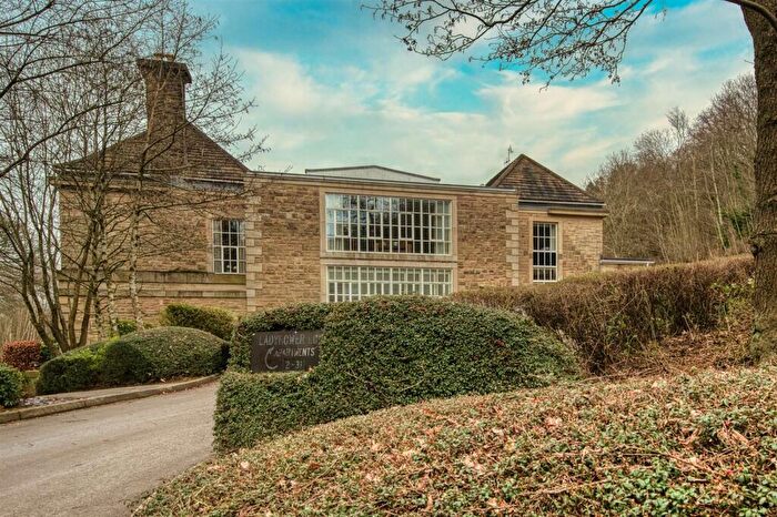 2 Bedroom Apartment For Sale In Ashopton Road, Bamford, Hope Valley, S33