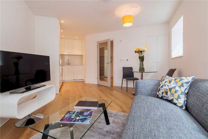 1 Bedroom Flat To Rent In Silk Apartments, Wadding Street, SE17