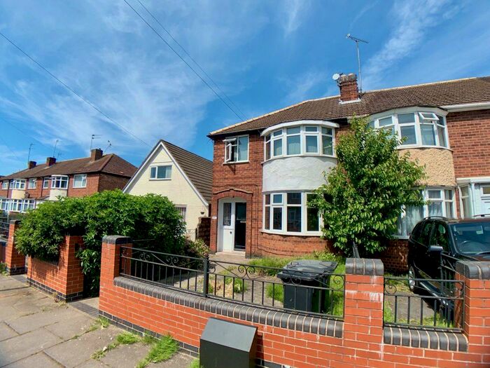 1 Bedroom Ground Flat To Rent In Greenwood Road, Leicester, LE5