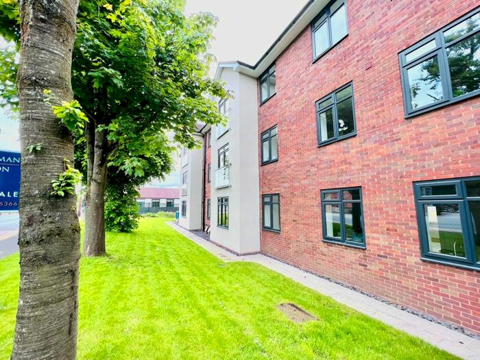 2 Bedroom Flat To Rent In Thorsten House, Rees Drive, Wombourne, WV5