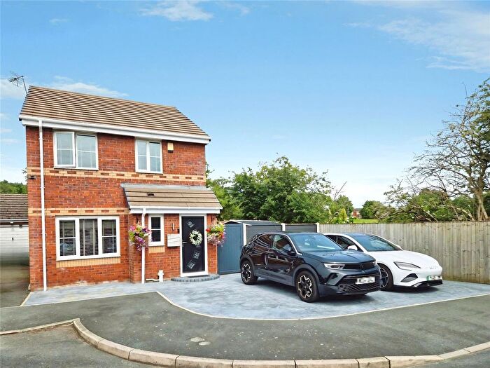 3 Bedroom Detached House For Sale In Rainbow Drive, Atherton, Manchester, Greater Manchester, M46