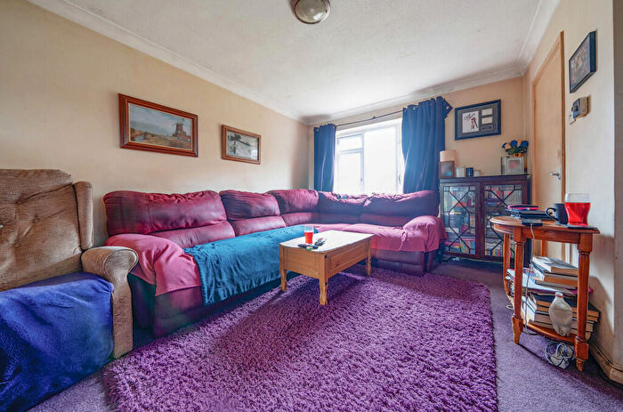 3 Bedroom End Of Terrace House For Sale In Downview Road, Yapton, Arundel, BN18