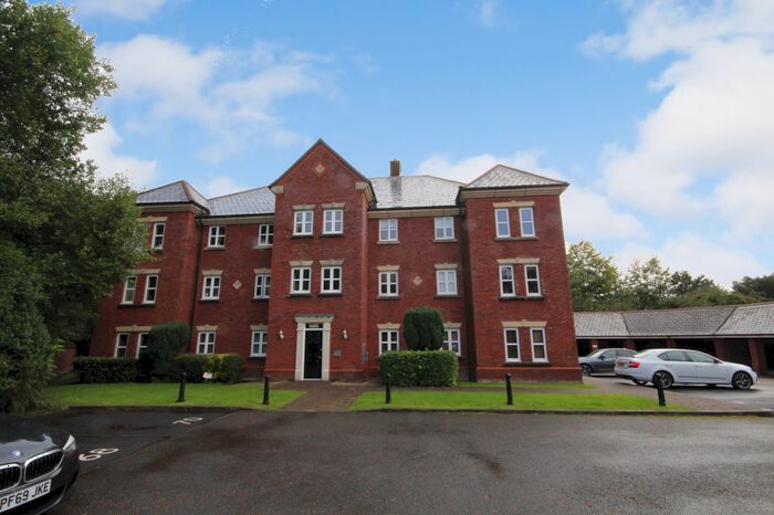 2 Bedroom Apartment To Rent In Ladybank Avenue, Fulwood, PR2