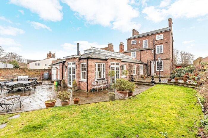 6 Bedroom Detached House For Sale In Distinguished Grade Ii Listed Riverside Georgian Residence In Wisbech, PE13