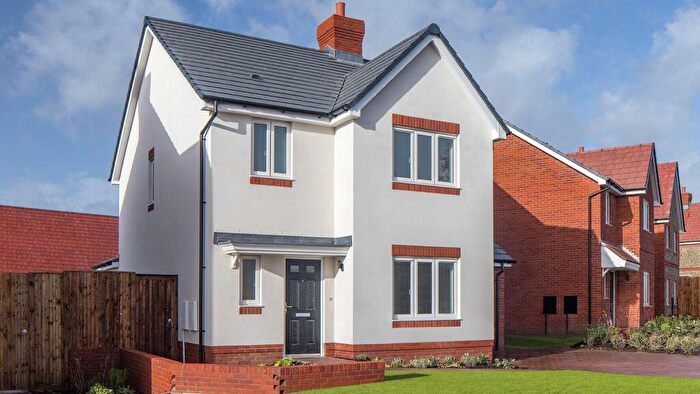 3 Bedroom Semi-Detached House For Sale In Water Lane, Angmering, Littlehampton, BN16