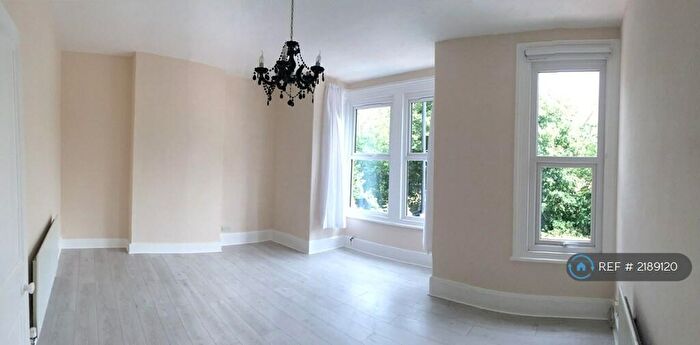 1 Bedroom Flat To Rent In Forest Gate, London, E7