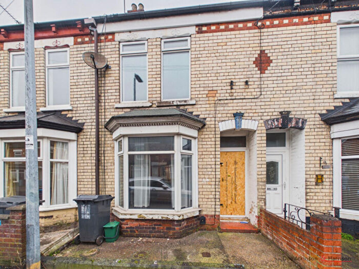 3 Bedroom Terraced House For Sale In Clumber Street, Hull, HU5