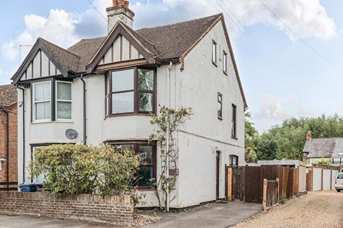 4 Bedroom Semi-Detached House To Rent In Fennels Road, Buckinghamshire, HP11