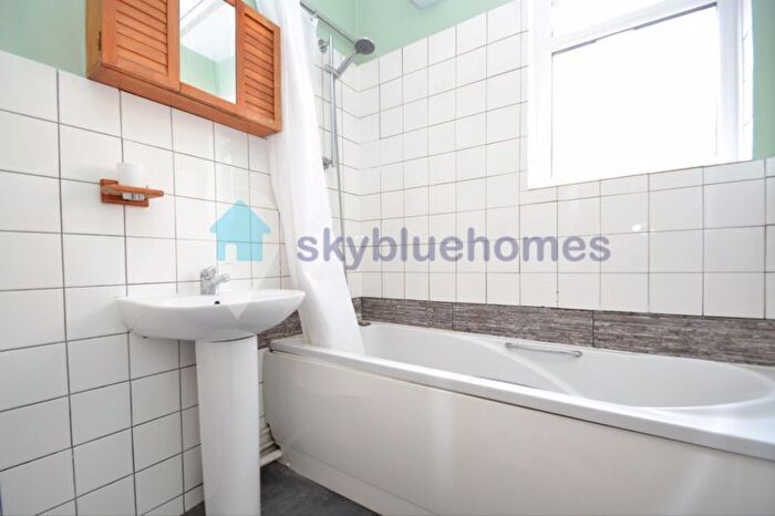 7 Bedroom Terraced House To Rent In Brazil Street, Leicester, LE2