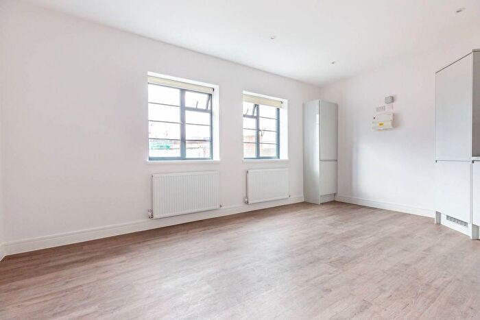 1 Bedroom Flat To Rent In Gladstone House, Wood Green, London, N22